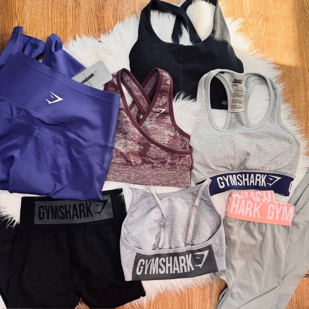 Gymshark XS Workout Clothing 🦈